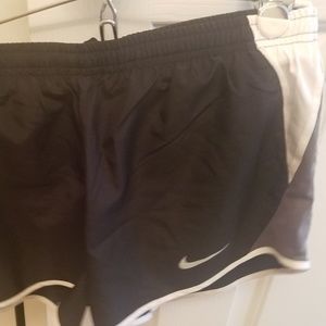 Small womens nike running shorts